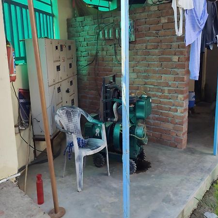 Oyo Sai Hostel & Hotel Лакхнау Экстерьер фото